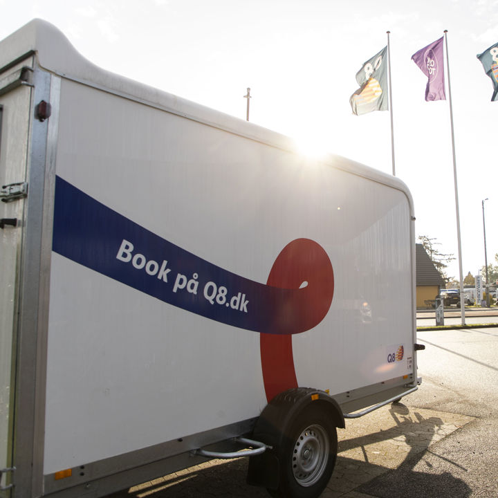 Overlæsset trailer